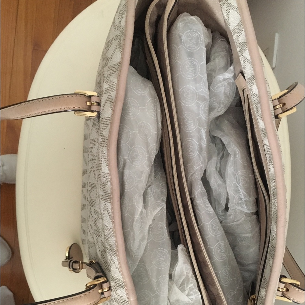 MK bag - Picture 2 of 8